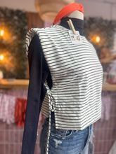 Load image into Gallery viewer, Noa Top
