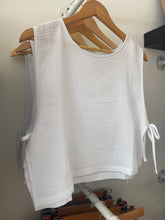 Load image into Gallery viewer, Lainey Top
