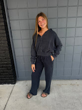 Load image into Gallery viewer, Cozy zip jacket
