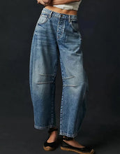 Load image into Gallery viewer, Hayden Barrel Jeans
